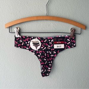 ♦️5/$15♦️ No Boundaries | Cherries Cherry Freecut Thong Seamless Panty